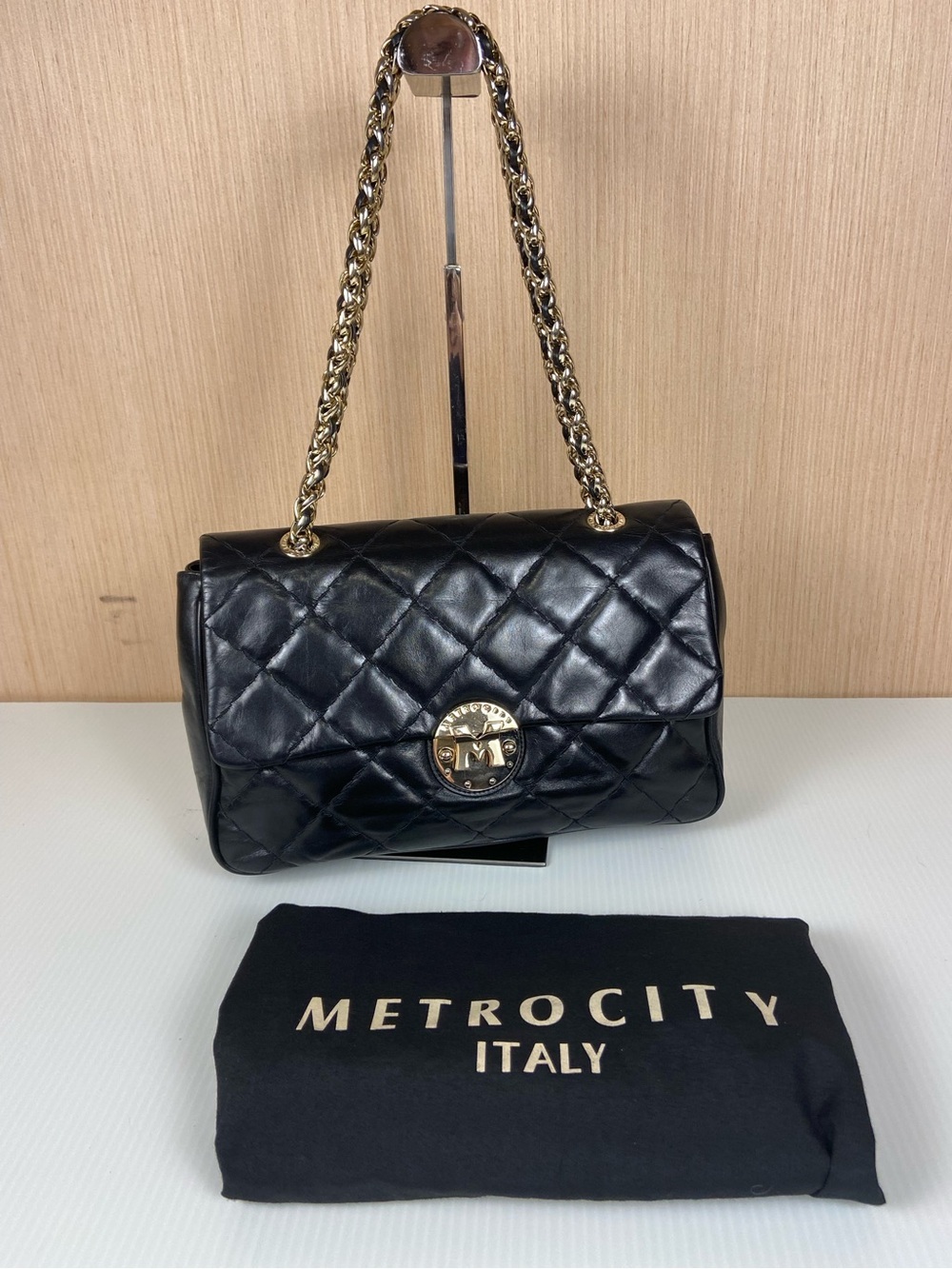 METROCITY Italy Quilted Leather Chain Flap Bag Black Gold Convertible Purse